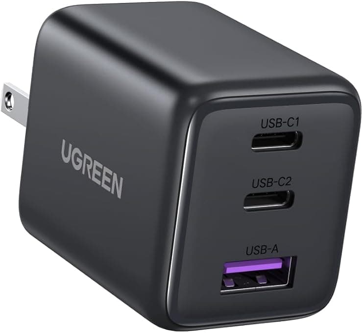 UGREEN 30W GAN Cargador Tipo USB C con 3 Puertos