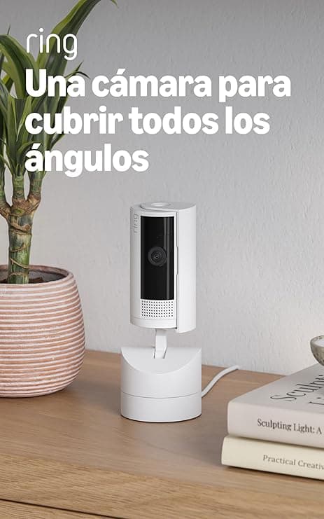 Cámara para interiores con movimiento Ring (Pan-Tilt Indoor Cam)