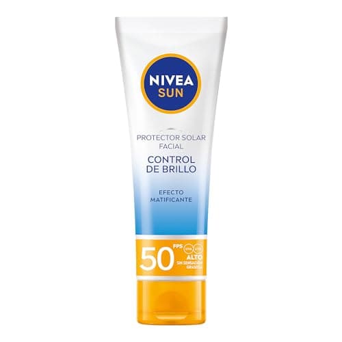 NIVEA SUN Protector Solar Facial Control Brillo Con Efecto Matificante Instantáneo y Protección Muy Alta De FPS50+ 50ml.Textura Ligera y Sin Sensación Grasosa Que Mantiene La Piel Fresca Y Libre De Oleosidad.
