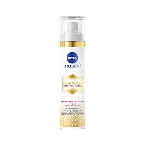 NIVEA Cellular LUMINOUS630 Anti-manchas Fluido Facial Aclarador de Piel FPS50 (40 ml), Enriquecido Con Ácido Hialurónico y Vitamina E para una Piel Luminosa sin manchas por Edad, Solares ni Hormonales