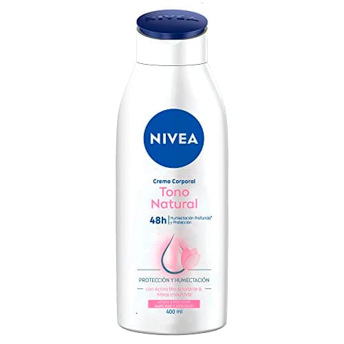 NIVEA Crema Corporal Humectante Tono Natural (400 ml)