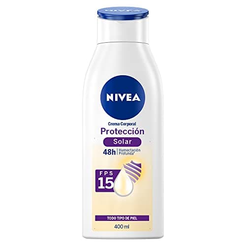 NIVEA Crema Corporal Humectante Protección Solar (400 ml)